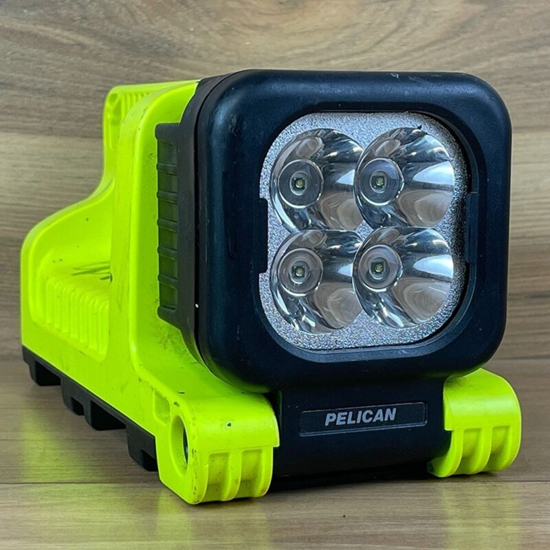 Pelican 9415 Gen 2 Rechargeable LED Lantern Yellow 588 Lumens High/Low/Flashing Class I Div 1 NFPA 220V Intl Charger 9415-002-245I