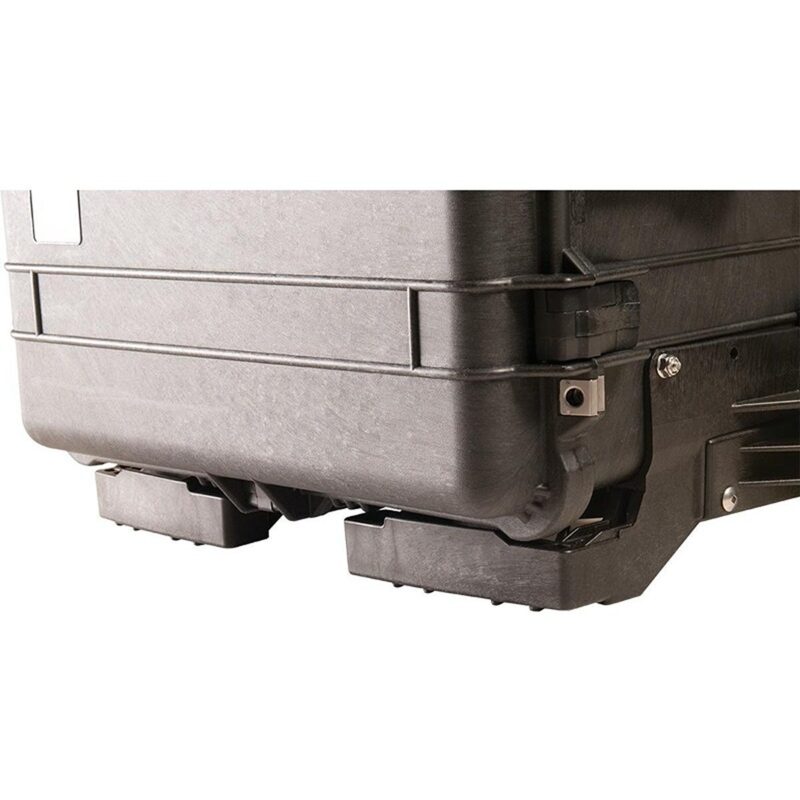 Pelican 1620M NF Mobility Case Black No Foam Watertight Rolling Wheels & Retractable Handle 016200-0019-110