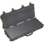 Pelican 1700 Protector Case OD Green with Foam Long   Case Watertight Rolling 017000-0000-130