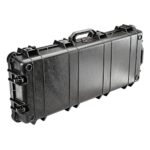 Pelican 1700NF Protector Case Black No Foam Long   Case Watertight Rolling 017000-0010-110