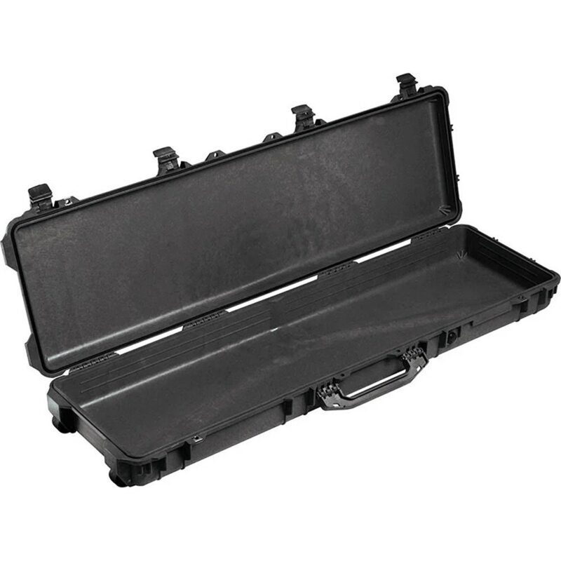 Pelican 1750 Protector Case Black with Foam Long   Case Watertight Rolling 017500-0000-110