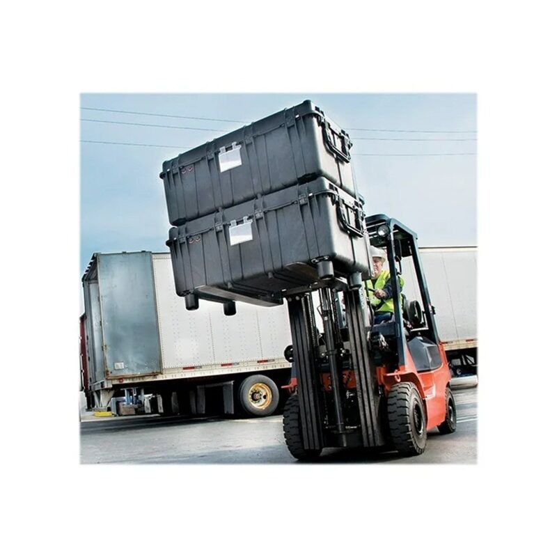 Pelican 0550 Protector Case Black with Foam Large Transport Watertight Crushproof IP55 0550-000-110