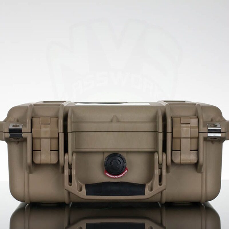 Pelican 1400NF Protector Case Desert Tan No Foam Watertight Crushproof Empty Interior 1400-001-190