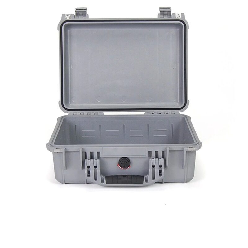 Pelican 1450NF Protector Case Silver No Foam Watertight Crushproof Empty Interior 1450-001-180