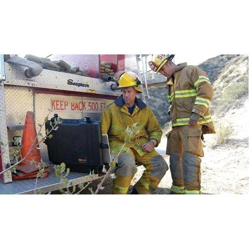Pelican 1495NF Protector Case Black No Foam Watertight Crushproof 17 Inch Laptop Combination Lock 1495-001-110