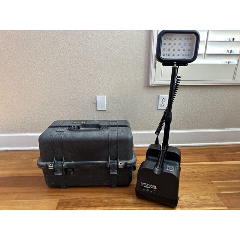 Pelican 9430 RALS Gen 3 Remote Area Lighting System 3000 Lumens 6 XML Head Black - Waterproof Portable LED Work Light 094300-0001-110