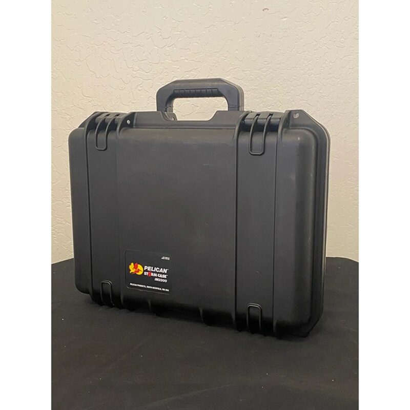 Pelican IM2200 Storm Case Black with Press & Pull Latches - Watertight Crushproof HPX Resin Equipment Case IM2200-00000