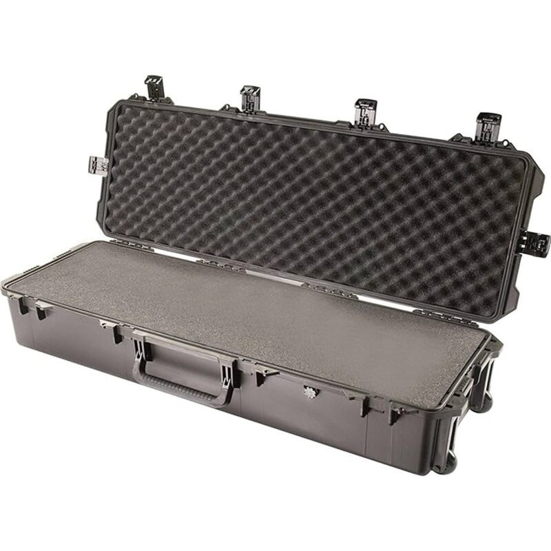 Pelican iM3220 Storm Case Black with Foam - Large Waterproof Crushproof Protective Case iM3220-00001